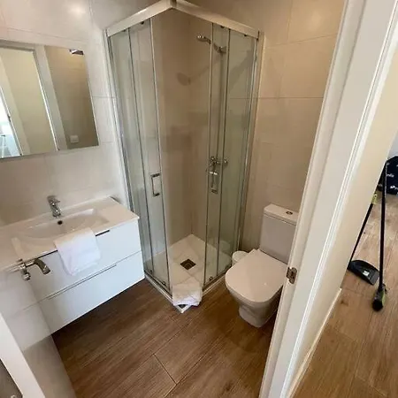 Apartament Centrico De Diseno En Calle Tres Forques,valencia *